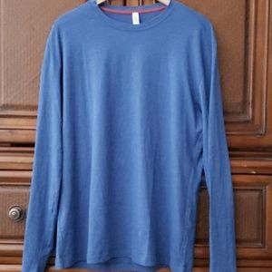 Lululemon men's Basic long sleeve active t-shirt
